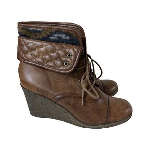 Z London Quilted‎ Fabric Wedge Lace Up Ankle Boot Women's Size 8.5